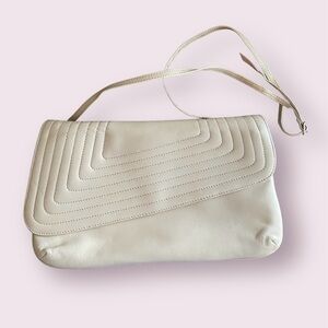 Cream Leather Clutch Purse Handbag Adjustable-Length Shoulder Strap Vintage